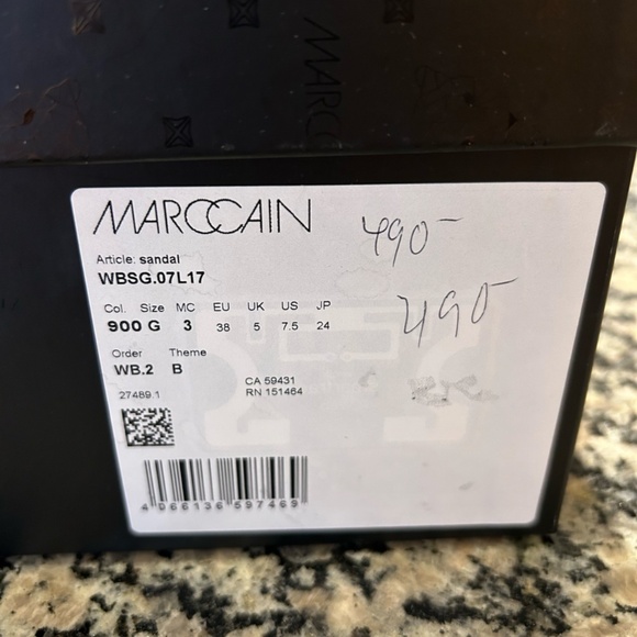 Black Marc Cain Mules with Smocked Straps - size 7.5 - Picture 2 of 8